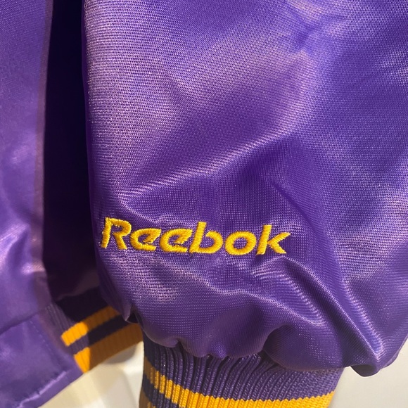 LA LAKERS Basketball Jacket & Crop Tank Top (2 items) - Picture 4 of 12